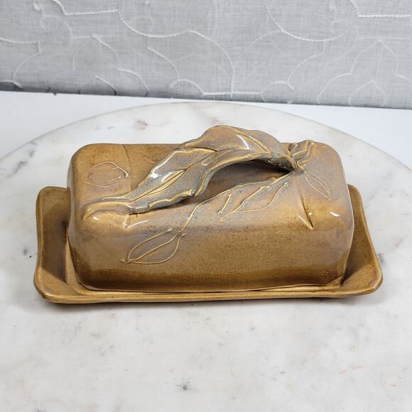 Handmade Pottery Butter Dish with Lid Leaf Handle Studio Stoneware Brown Glaze - Picture 16 of 16